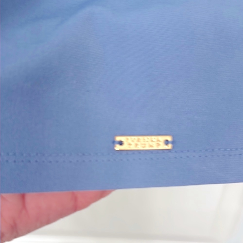 Ivanka Trump Blue Sleeveless Blouse - Picture 5 of 7
